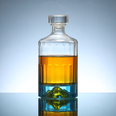Super Flint Glass 500 ml fles voor Whisky Mountain Vodka Gin Blank ontwerp en materiaal