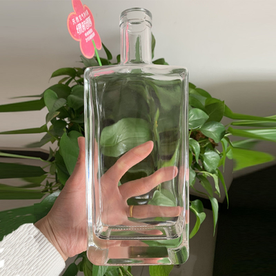Persoonlijke ronde kurkfles voor tequila likeur whisky 1L 750ml 700ml 500ml 34oz capaciteit