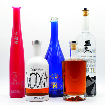 375 ml 700 ml 750 ml Vodka Whisky Liquor Glasfles met op maat gemaakte ontwerp en vorstoppervlak