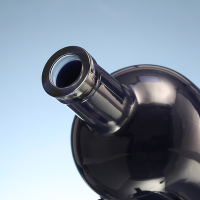 Glas wijnflessen op maat voor het opslaan van whisky en wijn in super flint glas