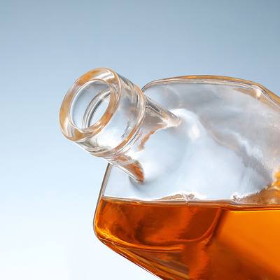 375 ml 500 ml 750 ml Vodka Whisky Liquor Fles met kurk Gemaakt van uiterst wit materiaal