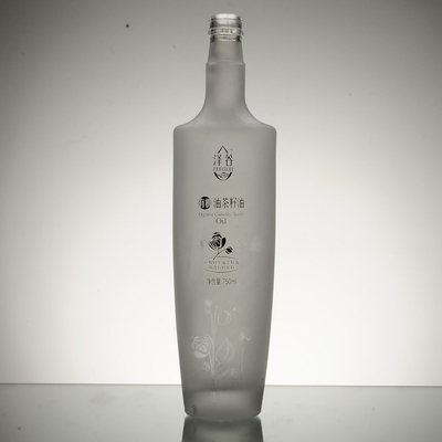 Gratis aangeboden 1000 ml heldere witte vodka ronde fles voor water Twist Cap