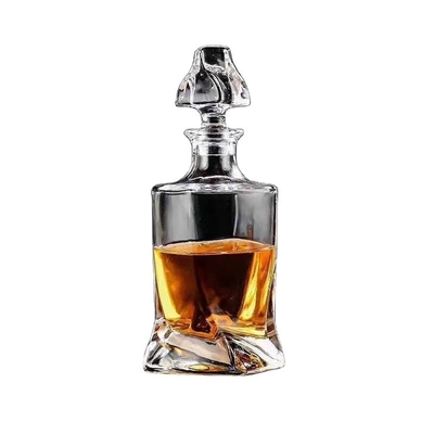 Verkoop 750 ml Clear Spirit Glas Vodka Fles Leeg Diamantvormige Gin Flessen
