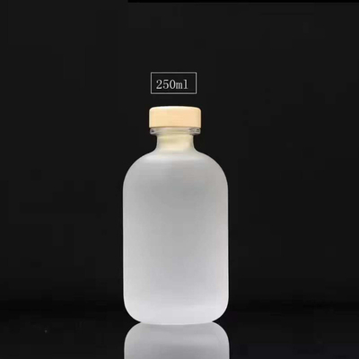 375 ml 500 ml 700 ml 750 ml Glasflessen van verschillende maten voor vodka Whisky Rum Gin
