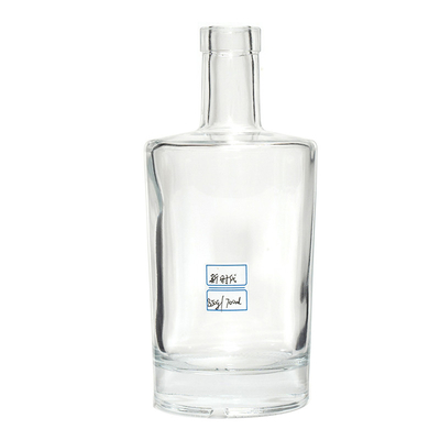 Op maat gemaakte 500 ml/700 ml/750 ml glazen flessen voor olie Whiskey Gin Liquor Vodka Verpakking