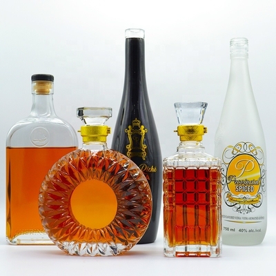 Whisky FOB en Luxury Custom Printing lege vierkant bevroren glazen flessen voor drank