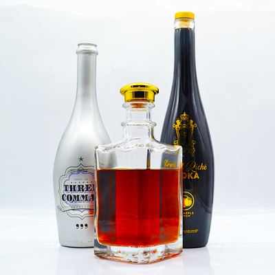 Whisky FOB en Luxury Custom Printing lege vierkant bevroren glazen flessen voor drank