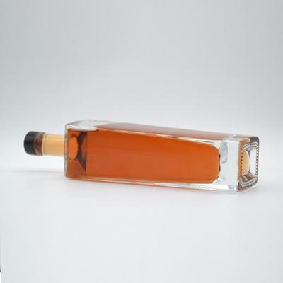 Whiskey Vodka Liquor 750 ml lege vierkant glasfles met Super Flint glasmateriaal