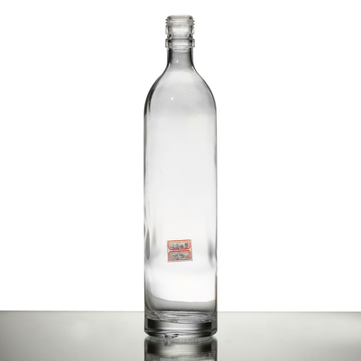 Persoonlijke lege glazen fles voor alcohol Whiskey Vodka Spirit 700ml 750ml 500ml 1000ml
