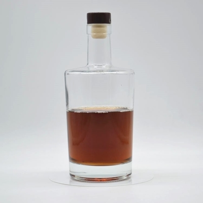 Materiaal van de kraag Super Flint glas 700 ml Skull flessen voor drank zoals wodka en whisky