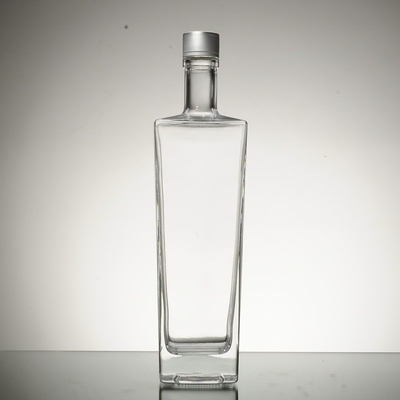 Hoog flint glasmateriaal 500 ml helder lege witte wodka glazen fles met kurk 750 ml