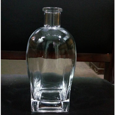 Op maat gemaakte Clear Flint 500ml vierkant glasflessen voor drank