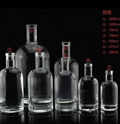 500 ml Custom T-Top Clear Whiskey Vodka Liquor Glasfles met High Flint Glas materiaal