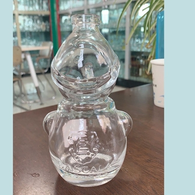 Doorzichtige Flinten Glas Sneeuwman Vorm Whisky Fles met Decal oppervlak Handleiding