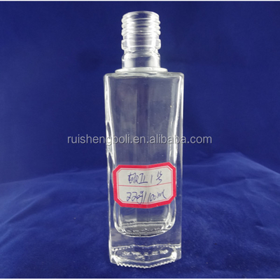 Op maat gemaakte 50 ml 100 ml spray glas dropper fles voor hervulbaar parfum OEM geaccepteerd