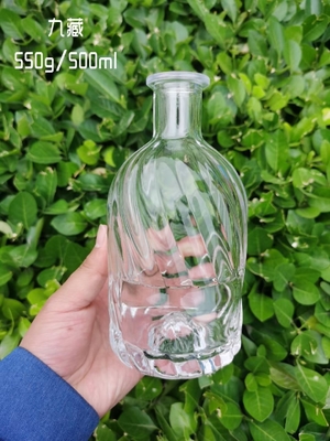 500 ml Super Flint materiaal Helder wit glas fles voor Vodka Whiskey Gin