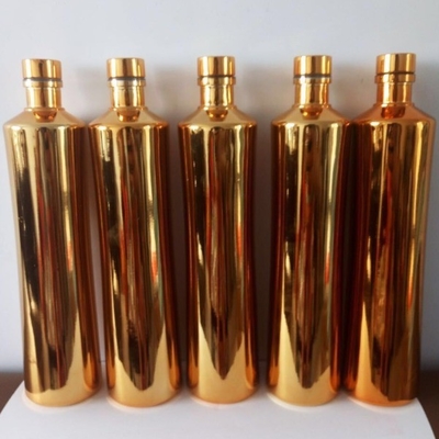 Elektronisch aangepaste wodka zeer OEM/ODM 750 ml whisky glasfles met schroefdop
