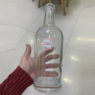 Super Flint 700 ml Spirit Glas Vodka Fles met kurk OEM/ODM Acceptabel Aanpasbaar