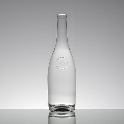 Logo drukken kan op maat kristalwit alcohol in 0,5L vlindervormige glazen fles