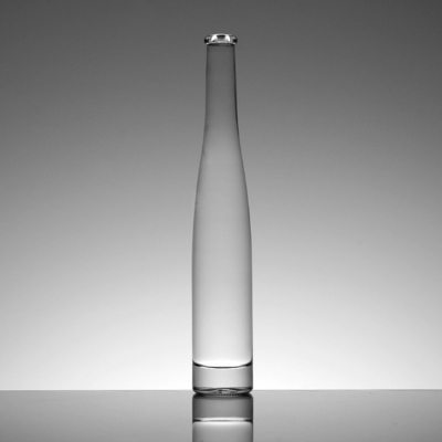 Aanpasbare logo's Slim hoge ronde glazen flessen vodka drank met kurkzegel