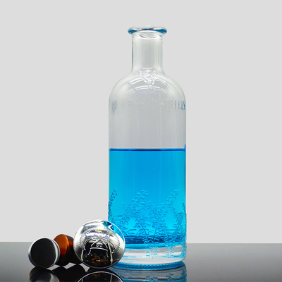 Op maat gemaakte Super Flint 375ml 750ml 1000ml glazen flessen voor brandy dranksaus