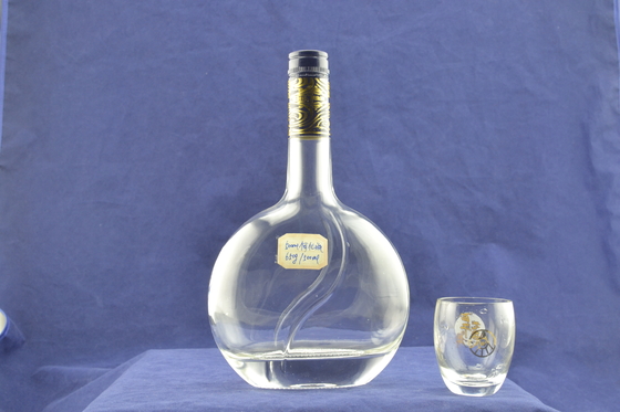 Doorzichtige 750 ml lege Ciroc Vodka Glasflessen Botella met doorzichtig ontwerp