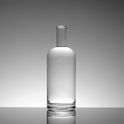 Glaskraag 750 ml Super Flint Rum lege drankfles voor het vervoer van dranken