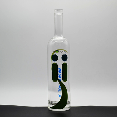750 ml Russische vodka glazen flessen met gratis monster en super flint glas materiaal