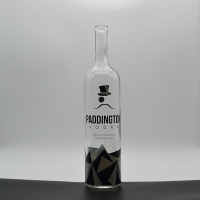 Decale oppervlaktebehandelingen Kristallen lege Beluga Vodka flessen 750 ml voor bulk aankoop