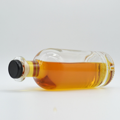 700 ml glazen fles met een unieke vorm voor XO/Brandy Super Flint glasmateriaal en Crown Cap