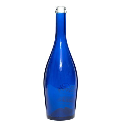 Materiaal van de kraag Super Flint glas 700 ml Skull flessen voor drank zoals wodka en whisky
