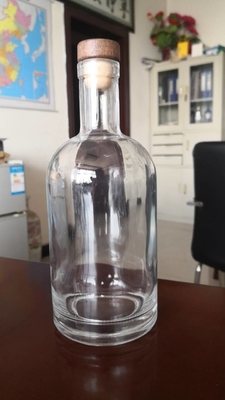 Elektroplatering Custom Design gegraveerde glazen fles voor wodka/brandy/whiskey 500 ml 700 ml