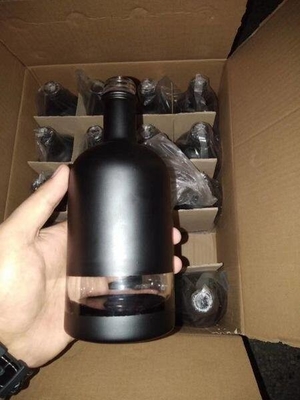 Elektroplatering Custom Design gegraveerde glazen fles voor wodka/brandy/whiskey 500 ml 700 ml