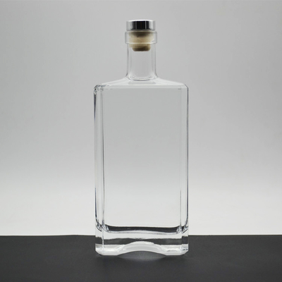 Gekleurde glasfles voor whisky 750 ml vierkant elektroplaatfles Super flint glas