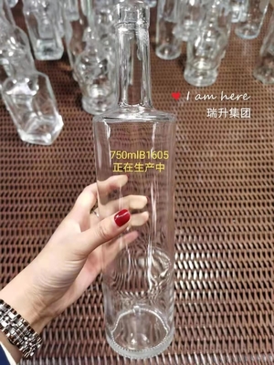 Super Flint glasflessen voor wodka Whisky drank in 500 ml 700 ml 75 cl bevroren materiaal