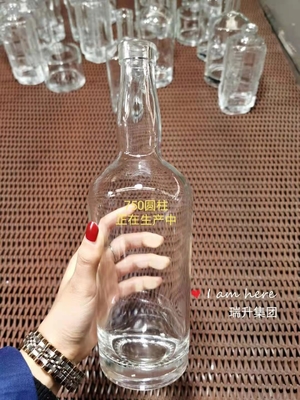 Super Flint glasflessen voor wodka Whisky drank in 500 ml 700 ml 75 cl bevroren materiaal