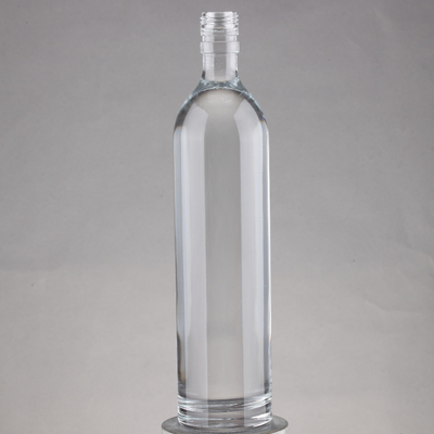 70cl 700ml wodkaflessen gemaakt van super flint glas met dikke basis en kurk afdichting type
