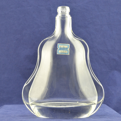 Gekleurde hoge flint glasmateriaal Eiffeltoren vorm glas drankfles met kurk