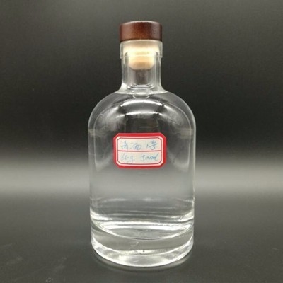 Schroefdeksel flesdeksels 700ml Whisky helder lege glazen flessen voor wijn OEM/ODM welkom