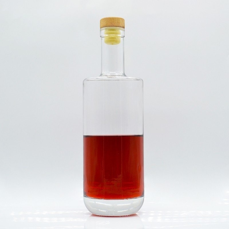 Persoonlijke alcohol Whisky Cork Vodka Flessen met extra flintcilinder 750 ml glazen fles