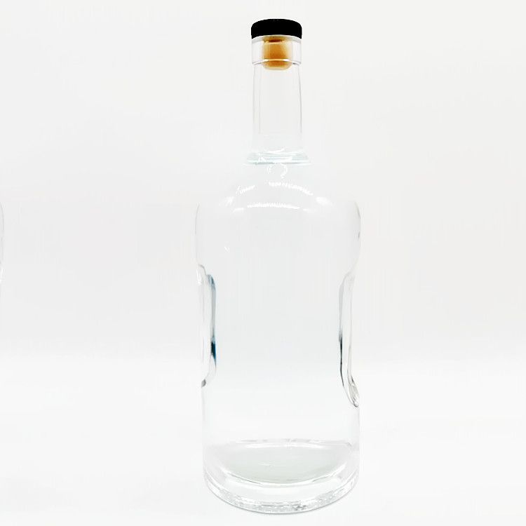 Gepersonaliseerde Super Flint Glass lege fles voor 1750 ml Whisky Spirit in Californië