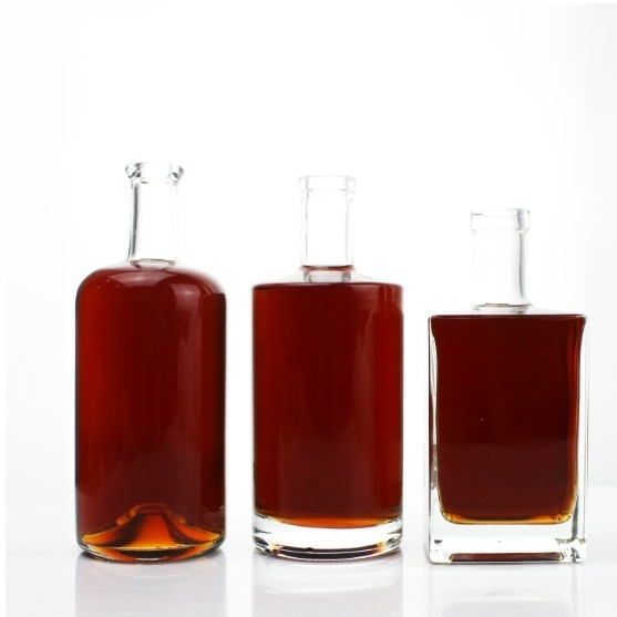 Hoogwaardige helder brandy rum flessen 500ml 700ml 750ml met uitstekend vakmanschap
