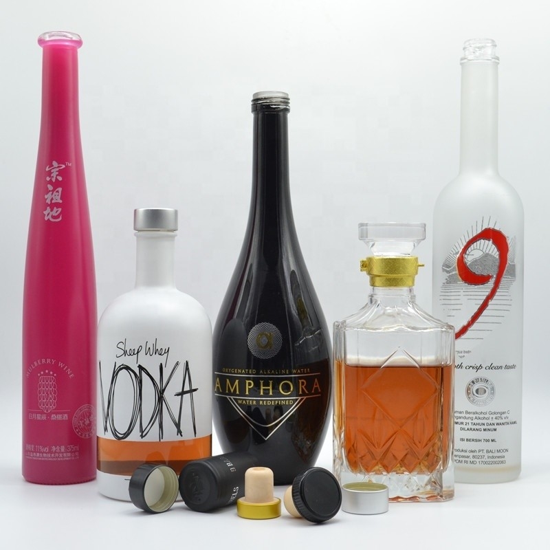 Whisky FOB en Luxury Custom Printing lege vierkant bevroren glazen flessen voor drank