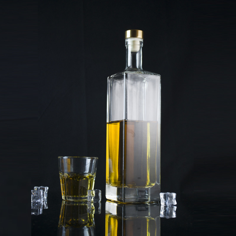 500 ml 750 ml 1000 ml heldere gin rum whisky glazen drankfles met kurkverzegeling