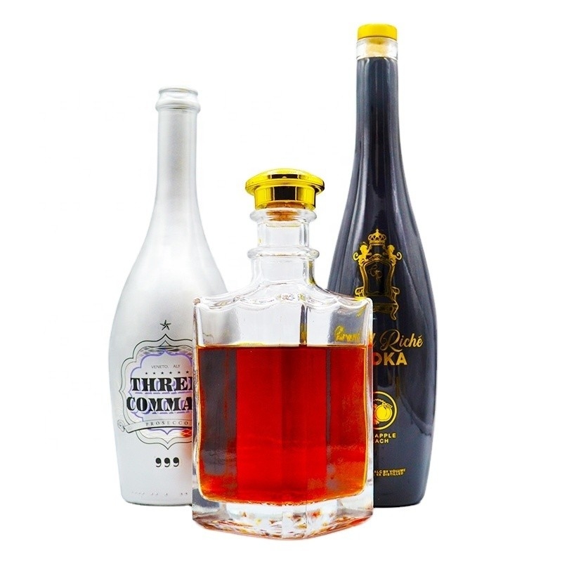 Super Flint glasmateriaal 700 ml whiskyfles voor chique design Gebruikte wijnfles