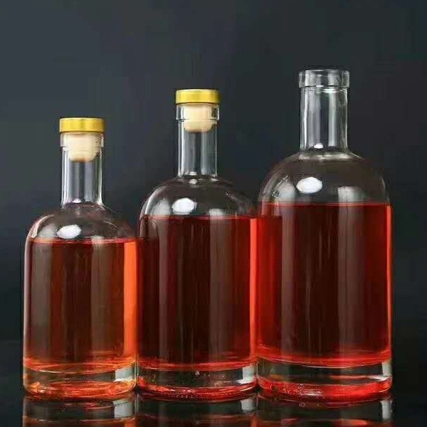 500 ml Custom T-Top Clear Whiskey Vodka Liquor Glasfles met High Flint Glas materiaal