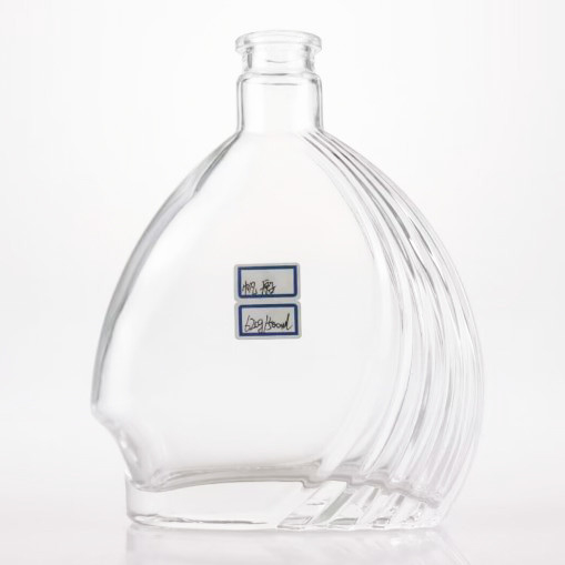 100-1000 ml capaciteit Op maat gemaakte bootvormige glazen fles voor drank OEM/ODM ondersteund