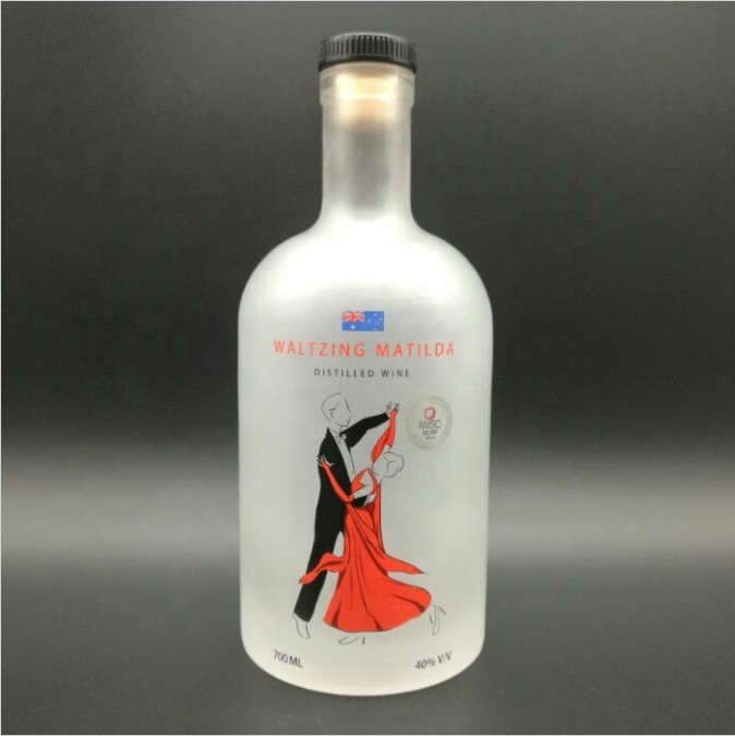 Op maat gemaakte Super Flint 375ml 750ml 1000ml glazen flessen voor brandy dranksaus