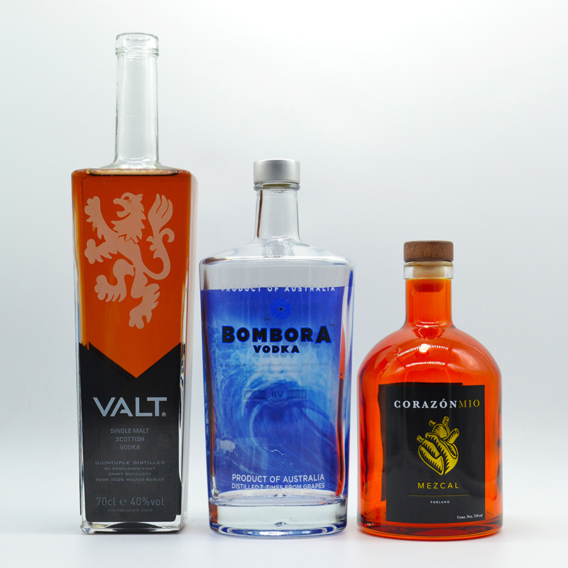 Bulkproductie Super Flint glasmateriaal 750 ml glas wodka wijnfles voor gedistilleerde dranken