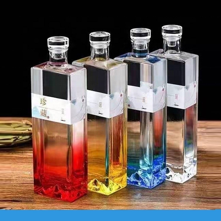 500 ml vierkant ronde spray wit glas vodka fles met water afdrukken en spray ontwerp